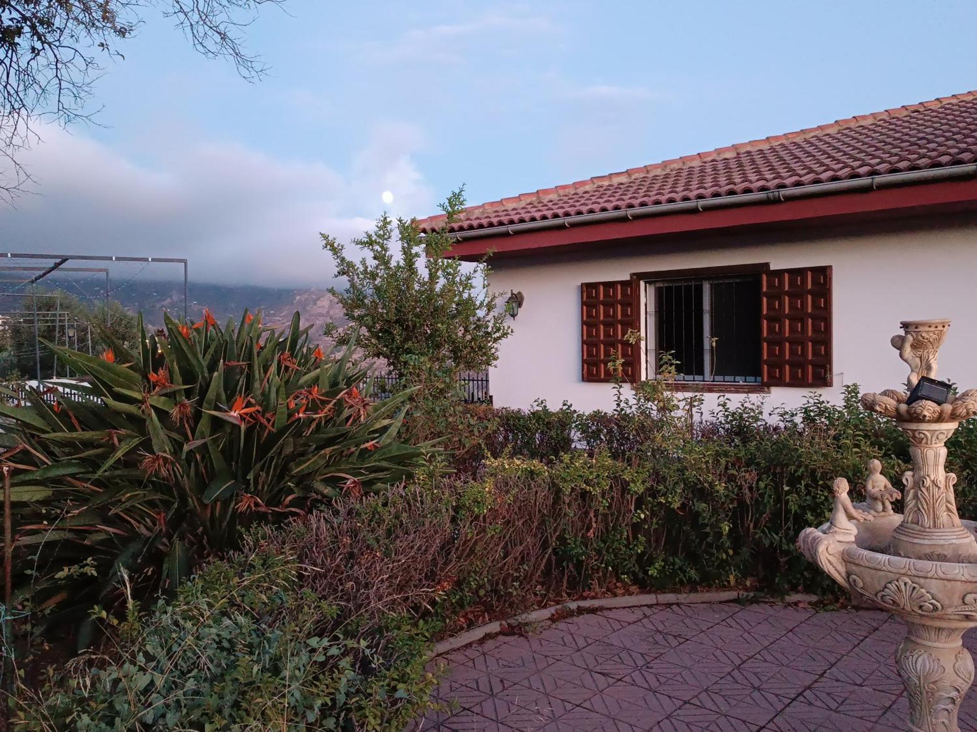 Venta Del Aire Cortijo Terron Holiday home Lanjaron